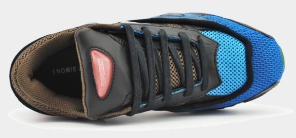 Raf Simons x Adidas Consortium Ozweego 2 черно-синие