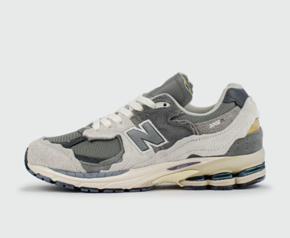 New Balance 2002R Grey / Blue