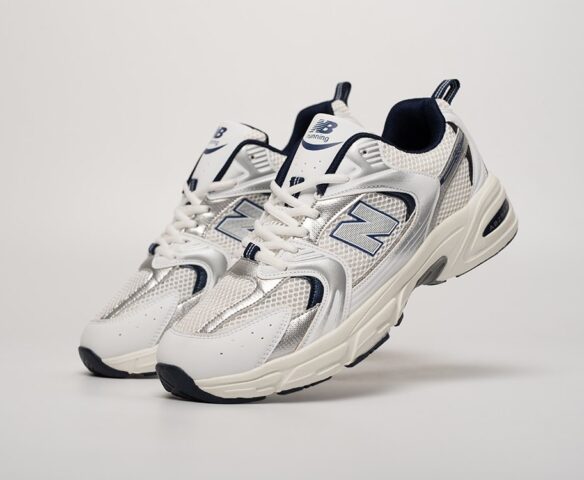 New Balance 530 white