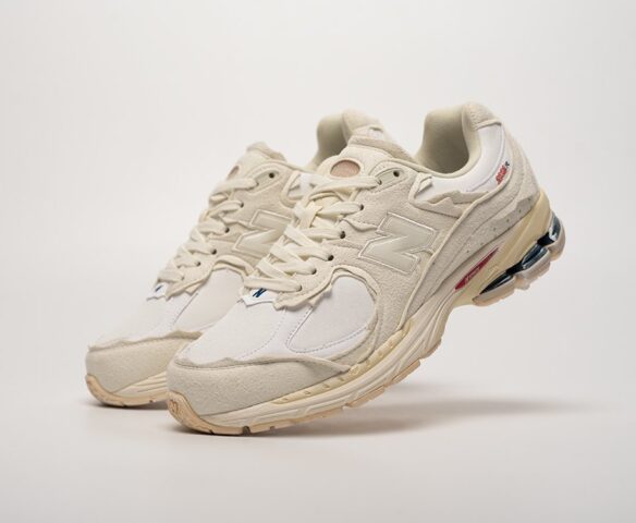 New Balance 2002R W2
