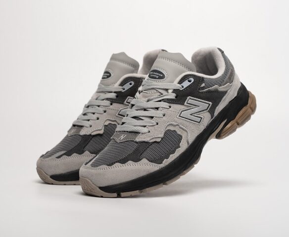 New Balance 2002R W5
