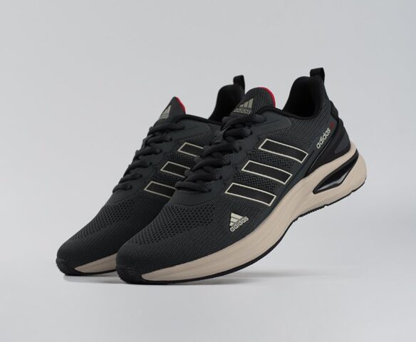 Adidas черные 44586