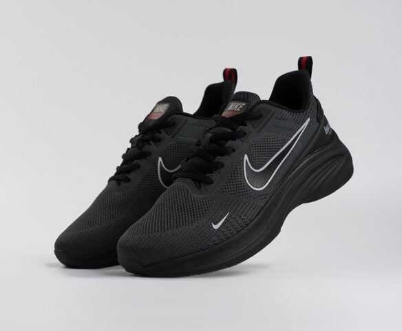 Nike черные 44540